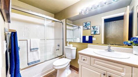 23301 Cedar Way Mountlake Terrace WA 98043