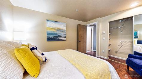 23301 Cedar Way Mountlake Terrace WA 98043