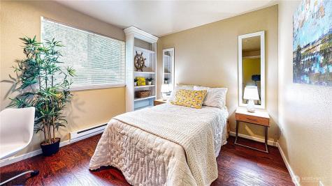 23301 Cedar Way Mountlake Terrace WA 98043