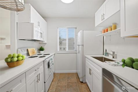 12513 NE 130th Way Kirkland WA 98034