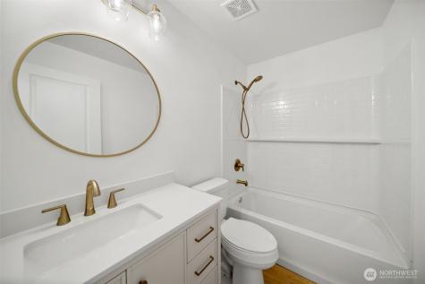 100 Simon Street East Wenatchee WA 98802