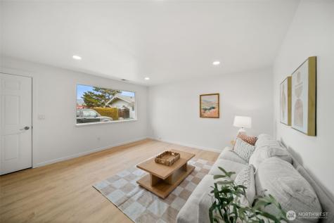 100 Simon Street East Wenatchee WA 98802