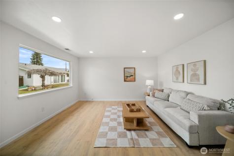 100 Simon Street East Wenatchee WA 98802