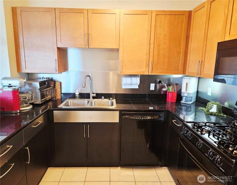 3217 Eastlake Avenue E Seattle WA 98102