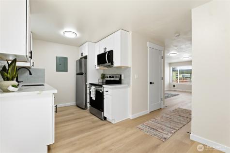 1220 N 137th Street Seattle WA 98133
