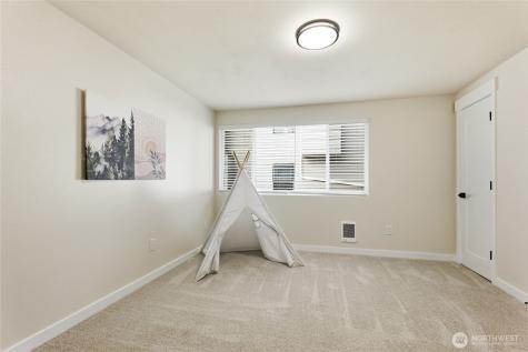 1220 N 137th Street Seattle WA 98133