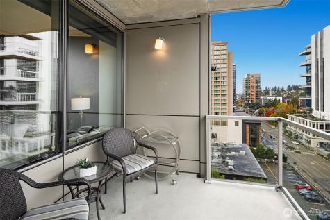 10610 NE 9th Place Bellevue WA 98004