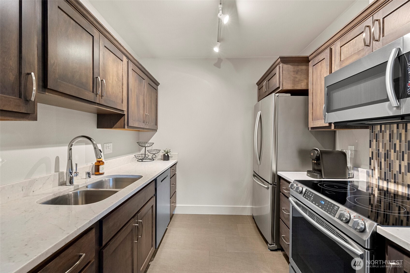 623 Morris Street La Conner WA 98257