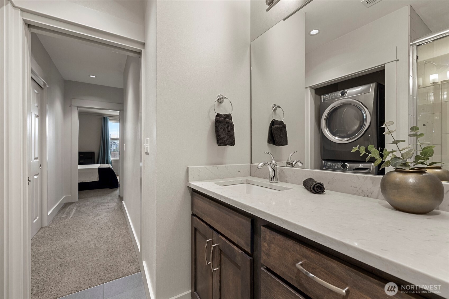 623 Morris Street La Conner WA 98257