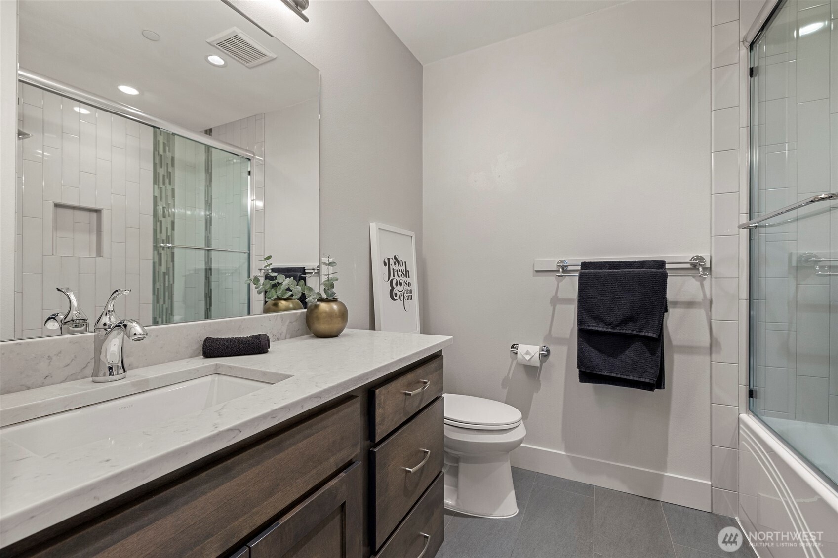 623 Morris Street La Conner WA 98257