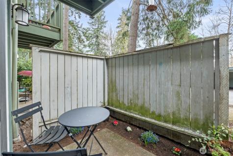 1003 S 308th Federal Way WA 98003