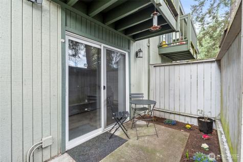1003 S 308th Federal Way WA 98003
