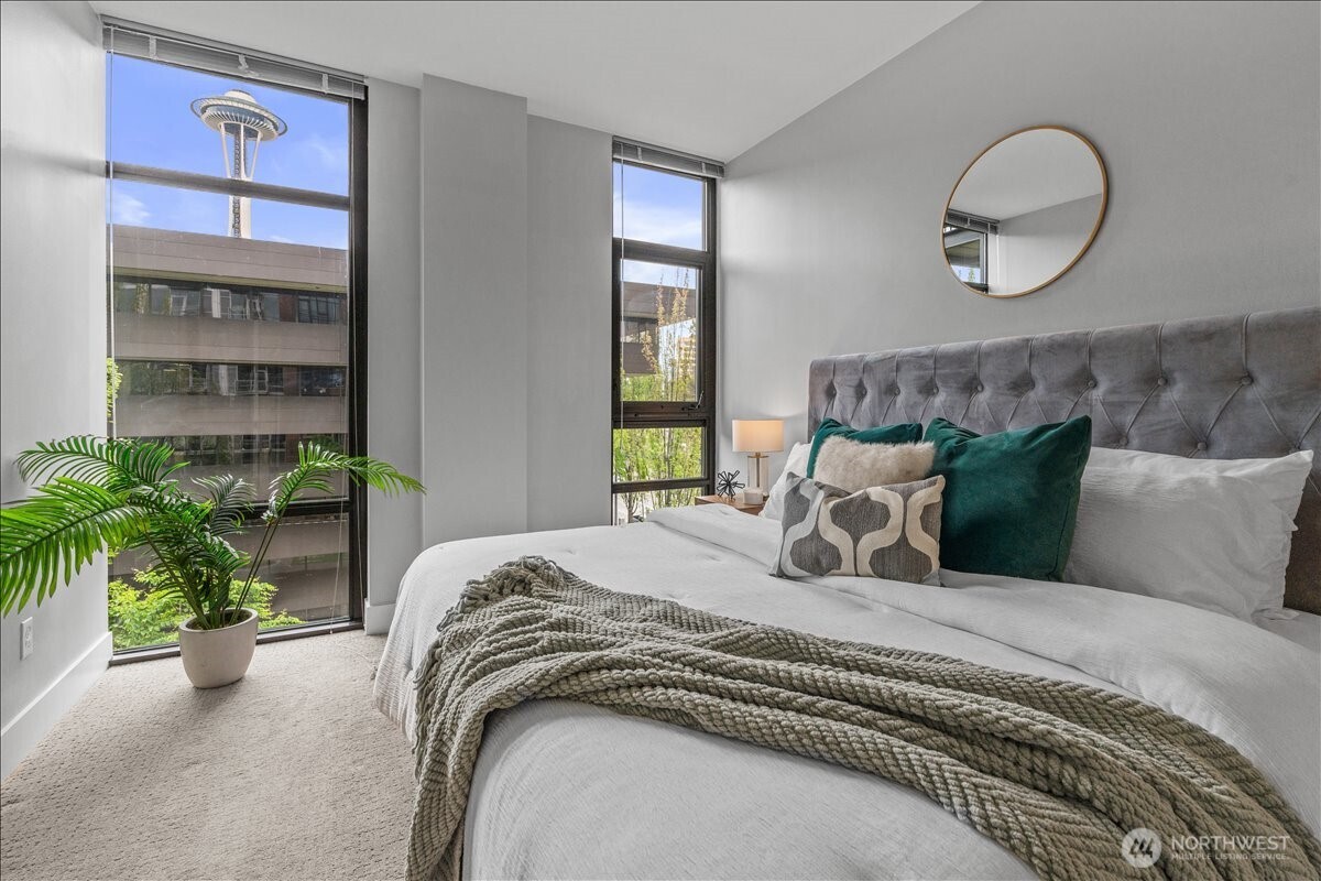 2911 2nd Avenue Seattle WA 98121
