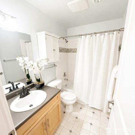 21307 48th Avenue W Mountlake Terrace WA 98043