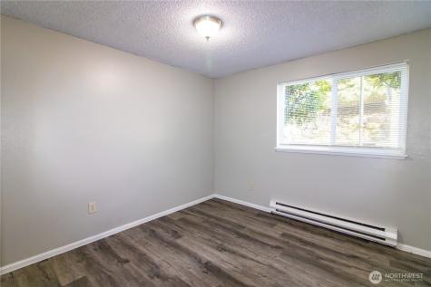 2929 SE Mile Hill Drive Port Orchard WA 98366