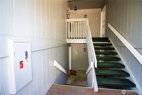 2929 SE Mile Hill Drive Port Orchard WA 98366