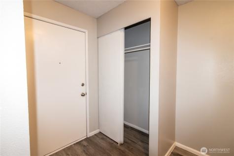 2929 SE Mile Hill Drive Port Orchard WA 98366