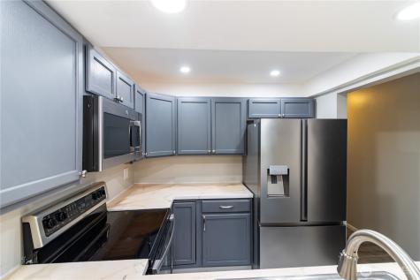2929 SE Mile Hill Drive Port Orchard WA 98366