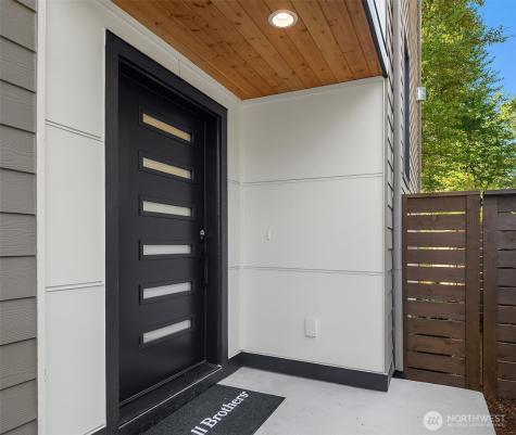 14821 NE 2nd Court Bellevue WA 98007