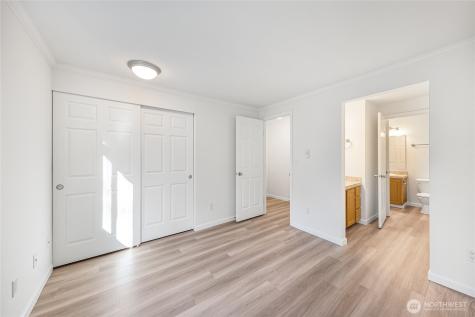 10026 NE 127th Place Kirkland WA 98034