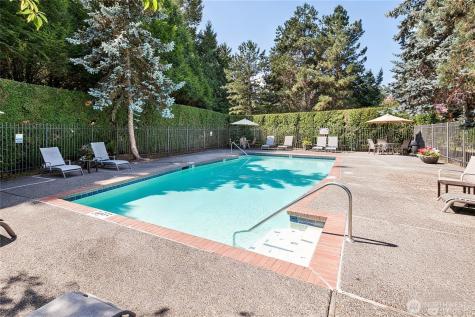 10026 NE 127th Place Kirkland WA 98034