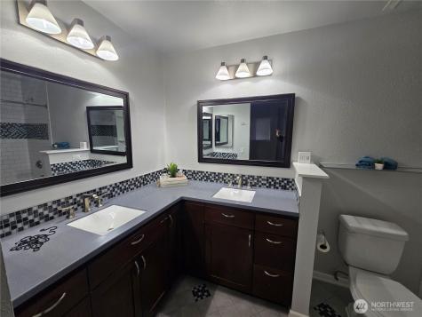 7417 Old Redmond Road Redmond WA 98052