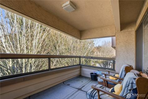 10101 SE 3rd Street Bellevue WA 98004