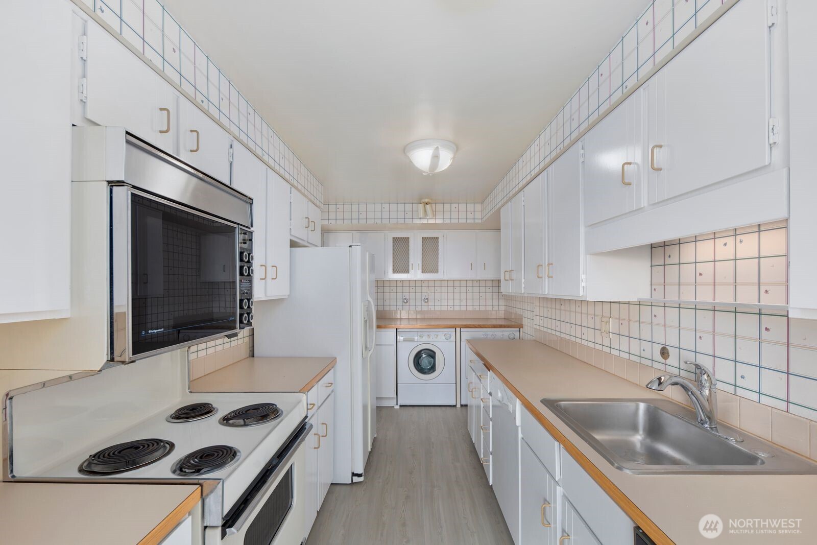 8001 Sand Point Way NE Seattle WA 98115