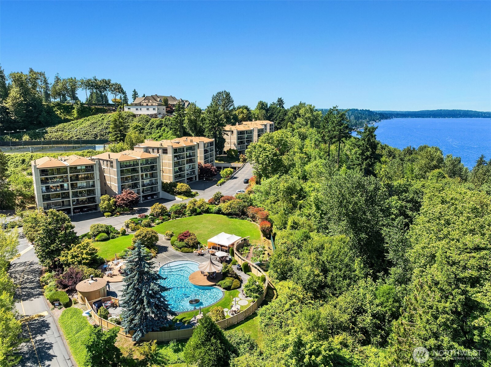 8001 Sand Point Way NE Seattle WA 98115