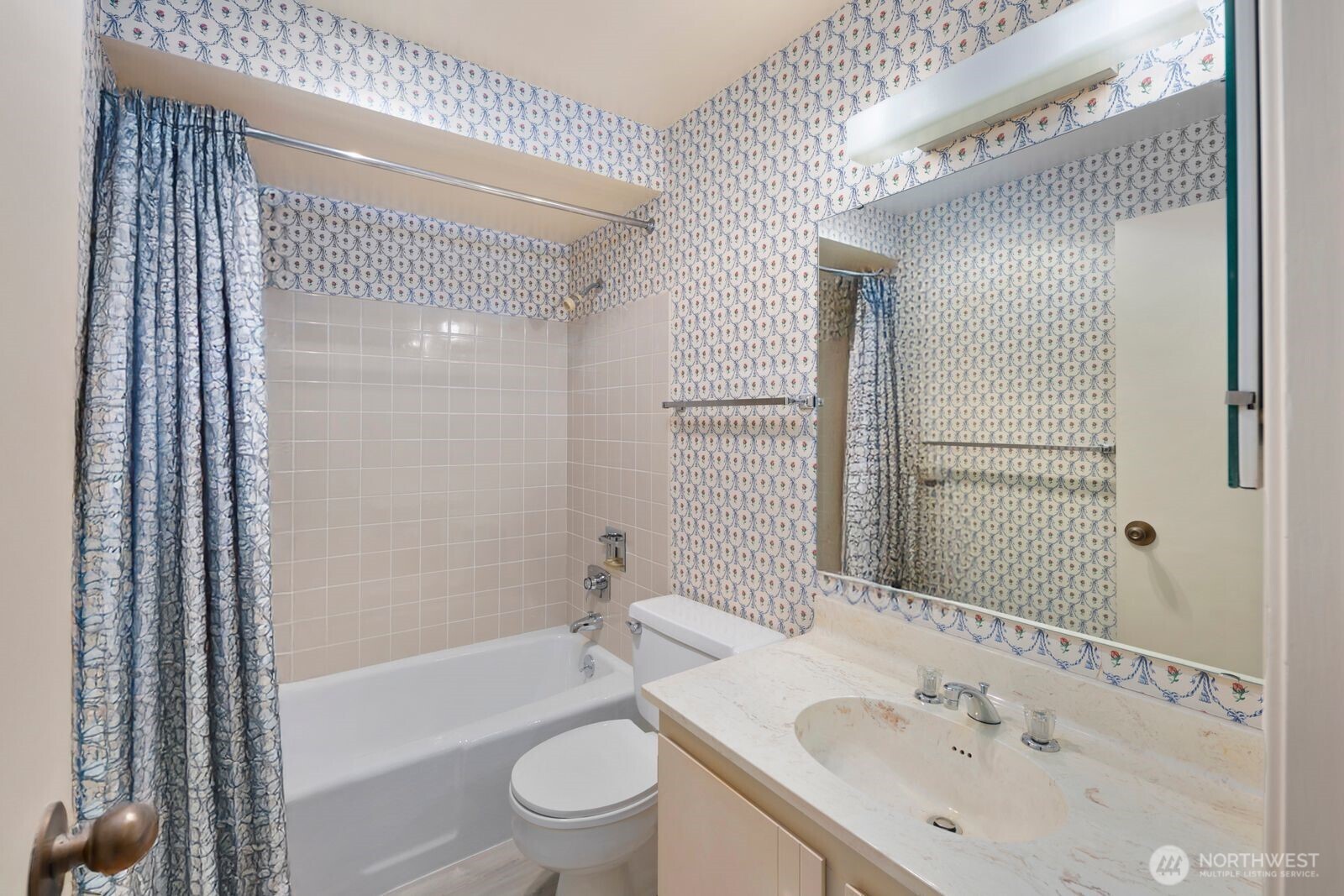 8001 Sand Point Way NE Seattle WA 98115