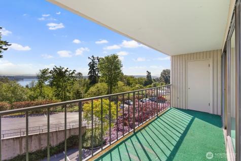 8001 Sand Point Way NE Seattle WA 98115