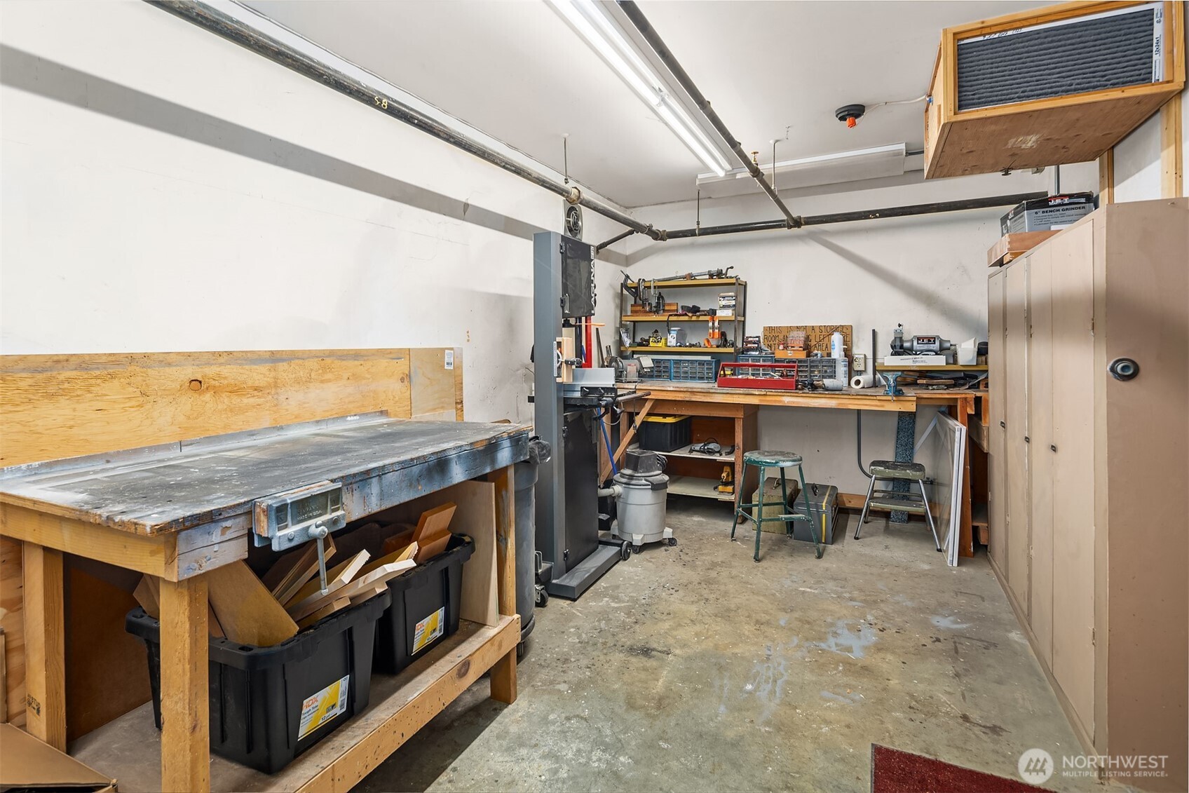 8001 Sand Point Way NE Seattle WA 98115