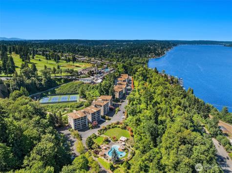 8001 Sand Point Way NE Seattle WA 98115