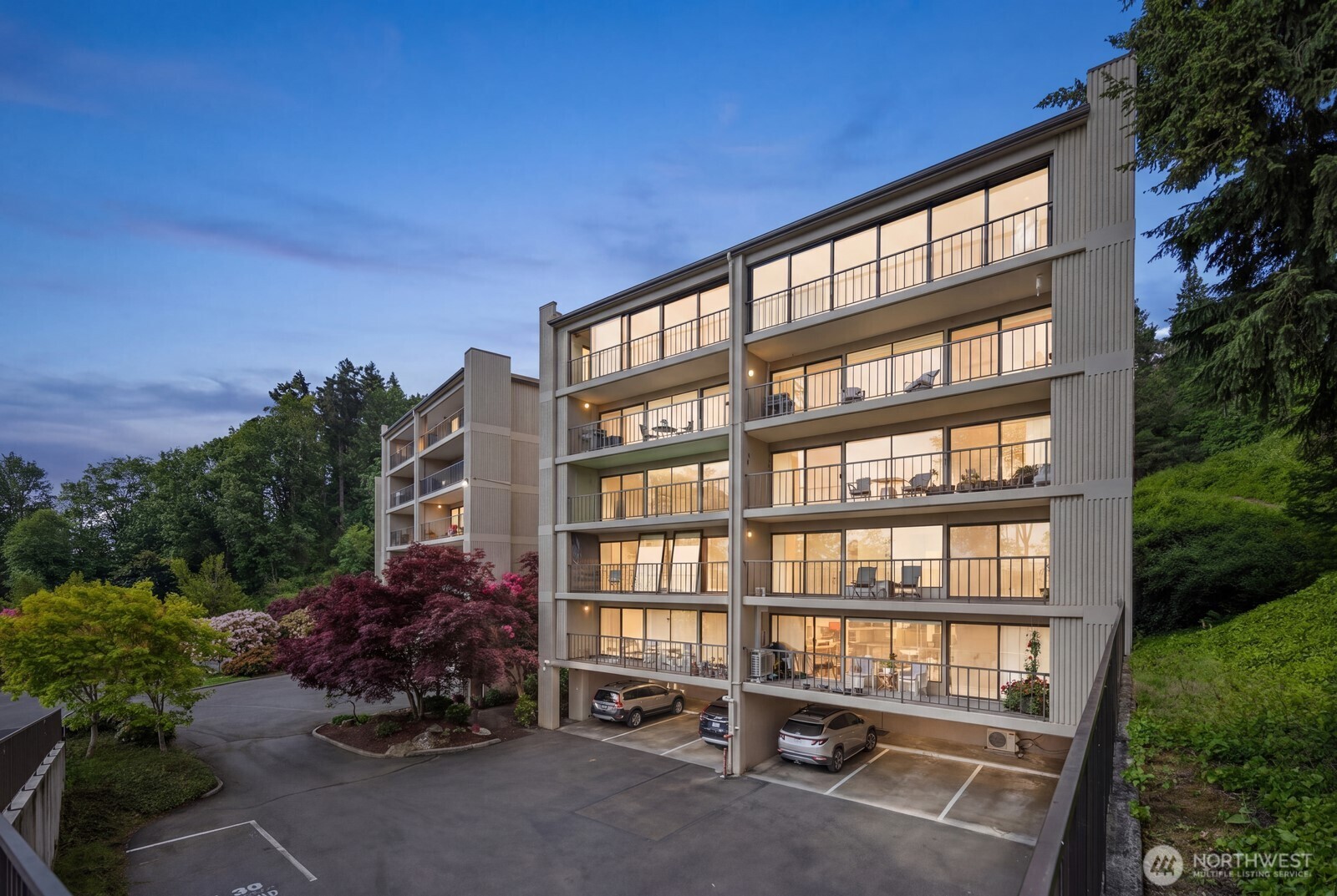 8001 Sand Point Way NE Seattle WA 98115