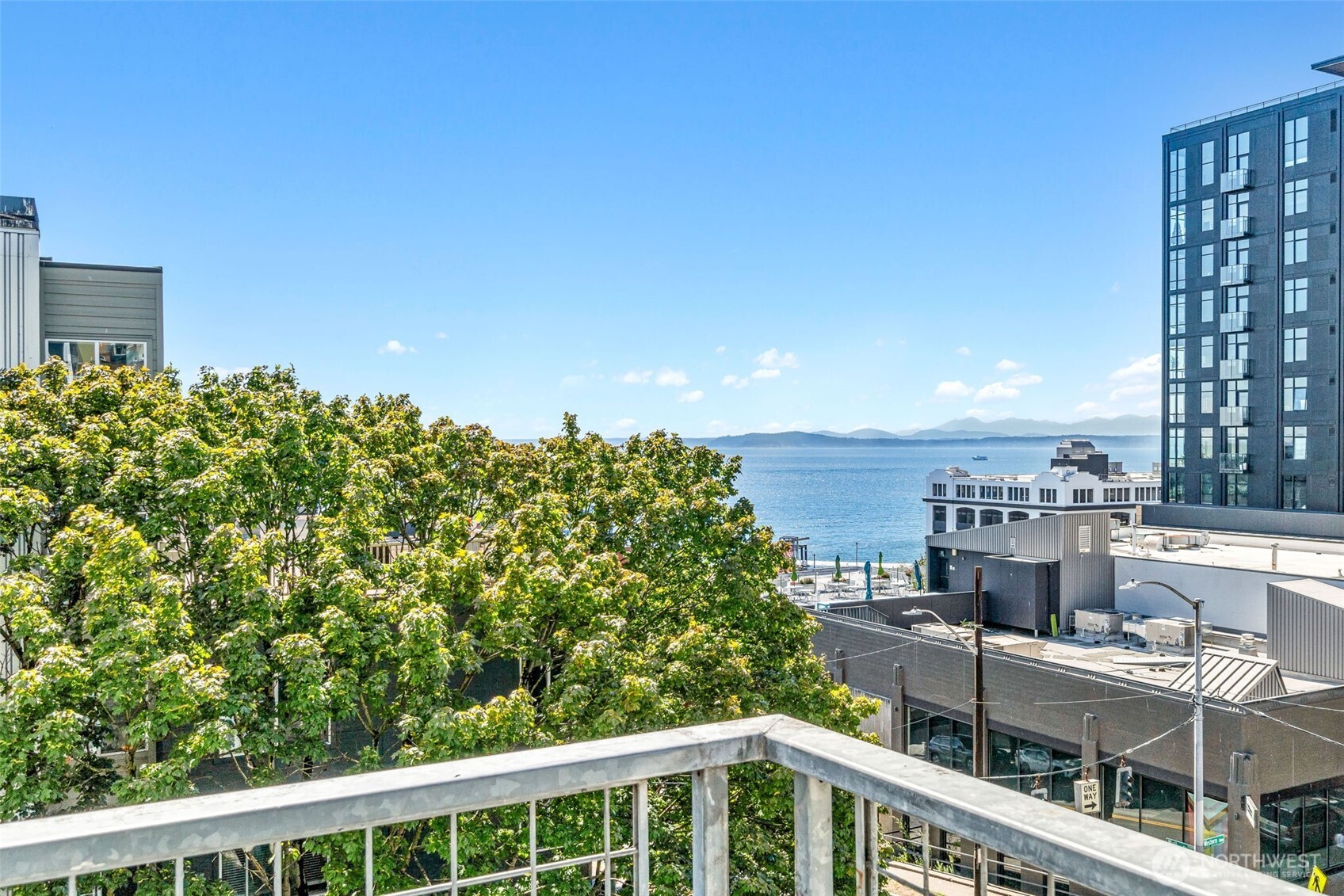 2440 Western Avenue Seattle WA 98121