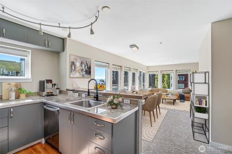 2440 Western Avenue Seattle WA 98121