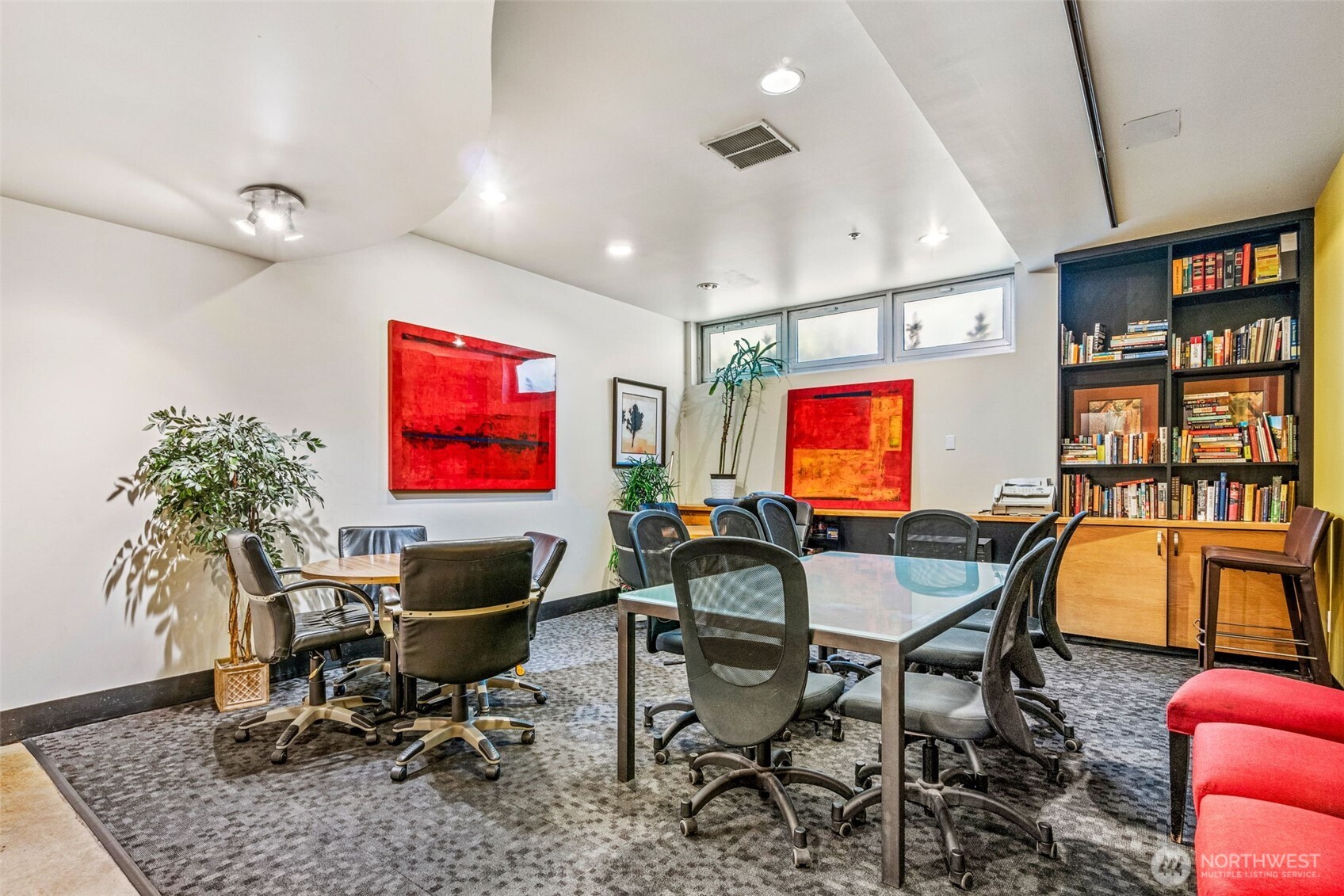 2440 Western Avenue Seattle WA 98121
