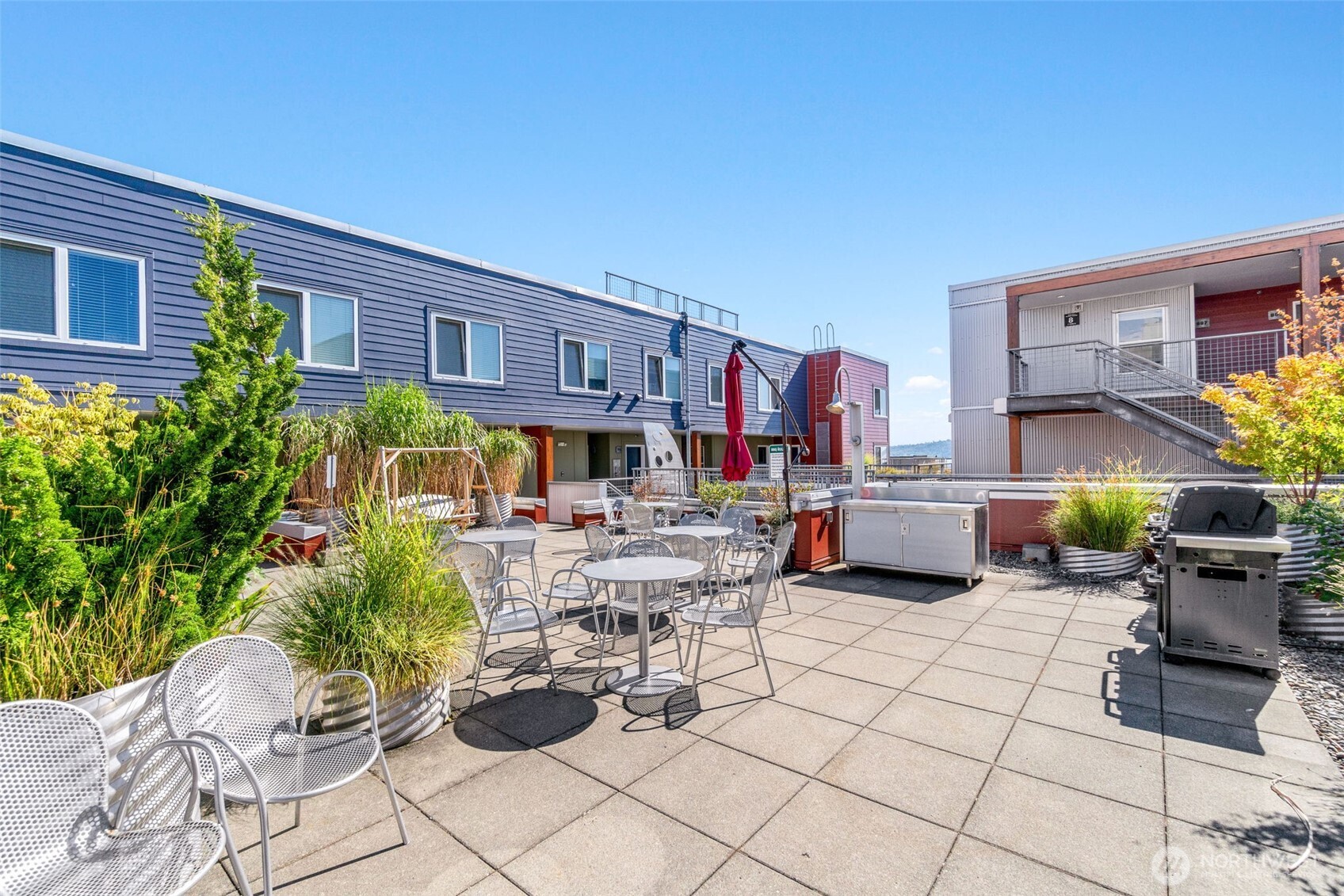 2440 Western Avenue Seattle WA 98121