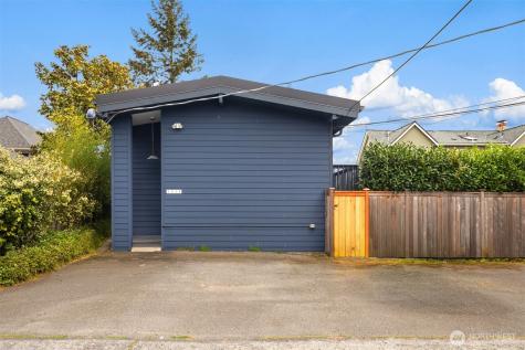 1519 5th Ave W Seattle WA 98119