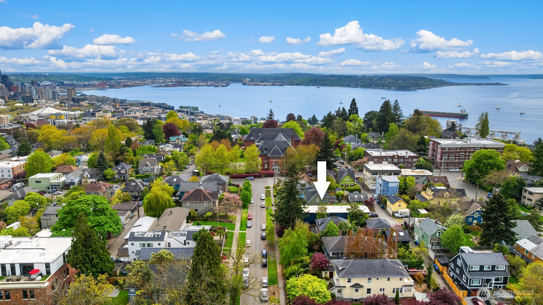 1519 5th Ave W Seattle WA 98119