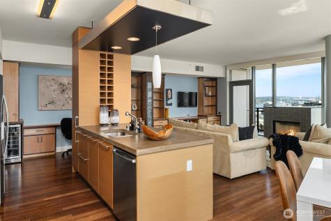820 Blanchard Street Seattle WA 98121