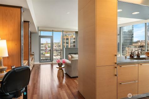 820 Blanchard Street Seattle WA 98121
