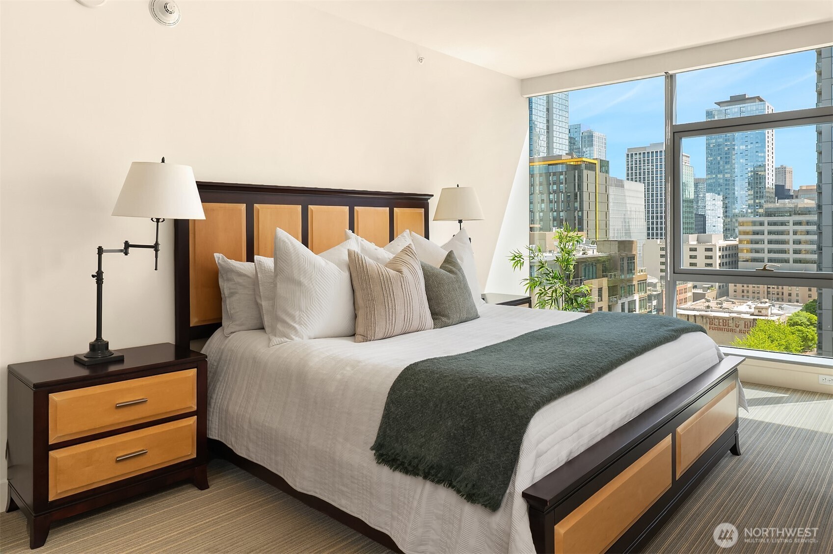 820 Blanchard Street Seattle WA 98121