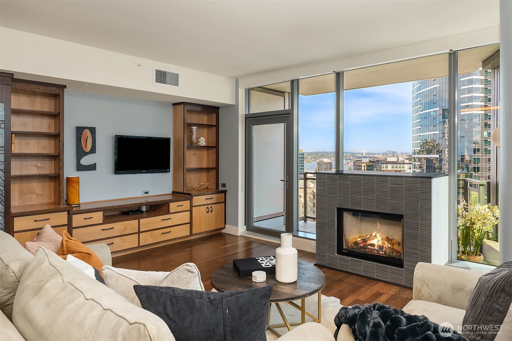 820 Blanchard Street Seattle WA 98121