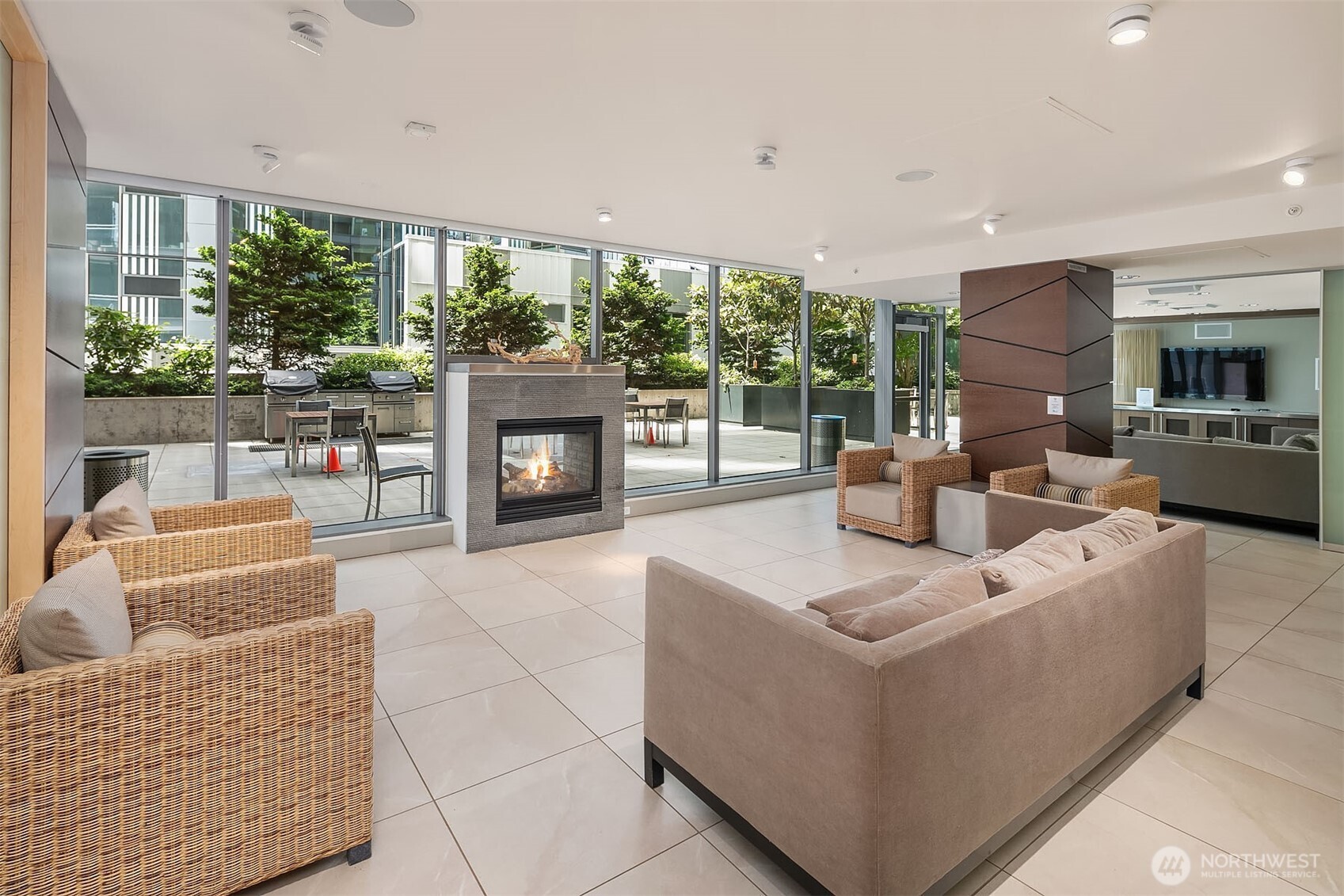 820 Blanchard Street Seattle WA 98121