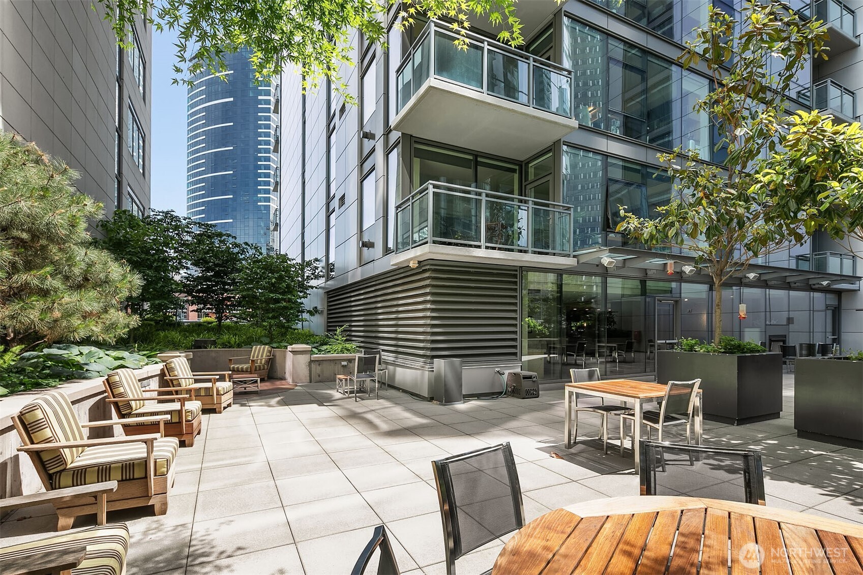 820 Blanchard Street Seattle WA 98121