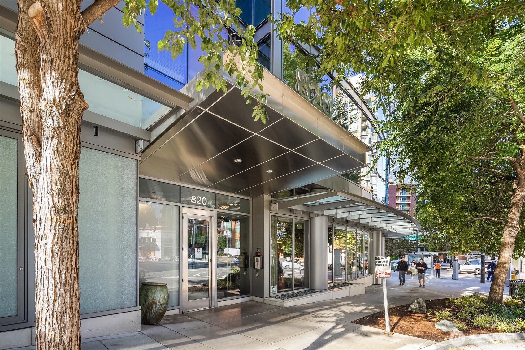 820 Blanchard Street Seattle WA 98121