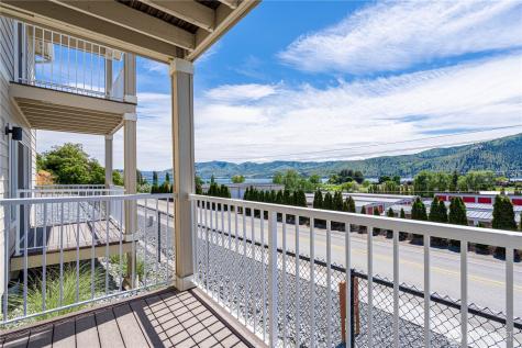 51 Phoebe Lane Manson WA 98831