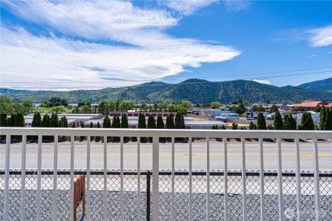 51 Phoebe Lane Manson WA 98831