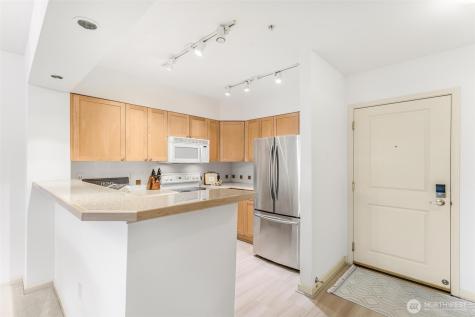 1525 NW 57th Street Seattle WA 98107